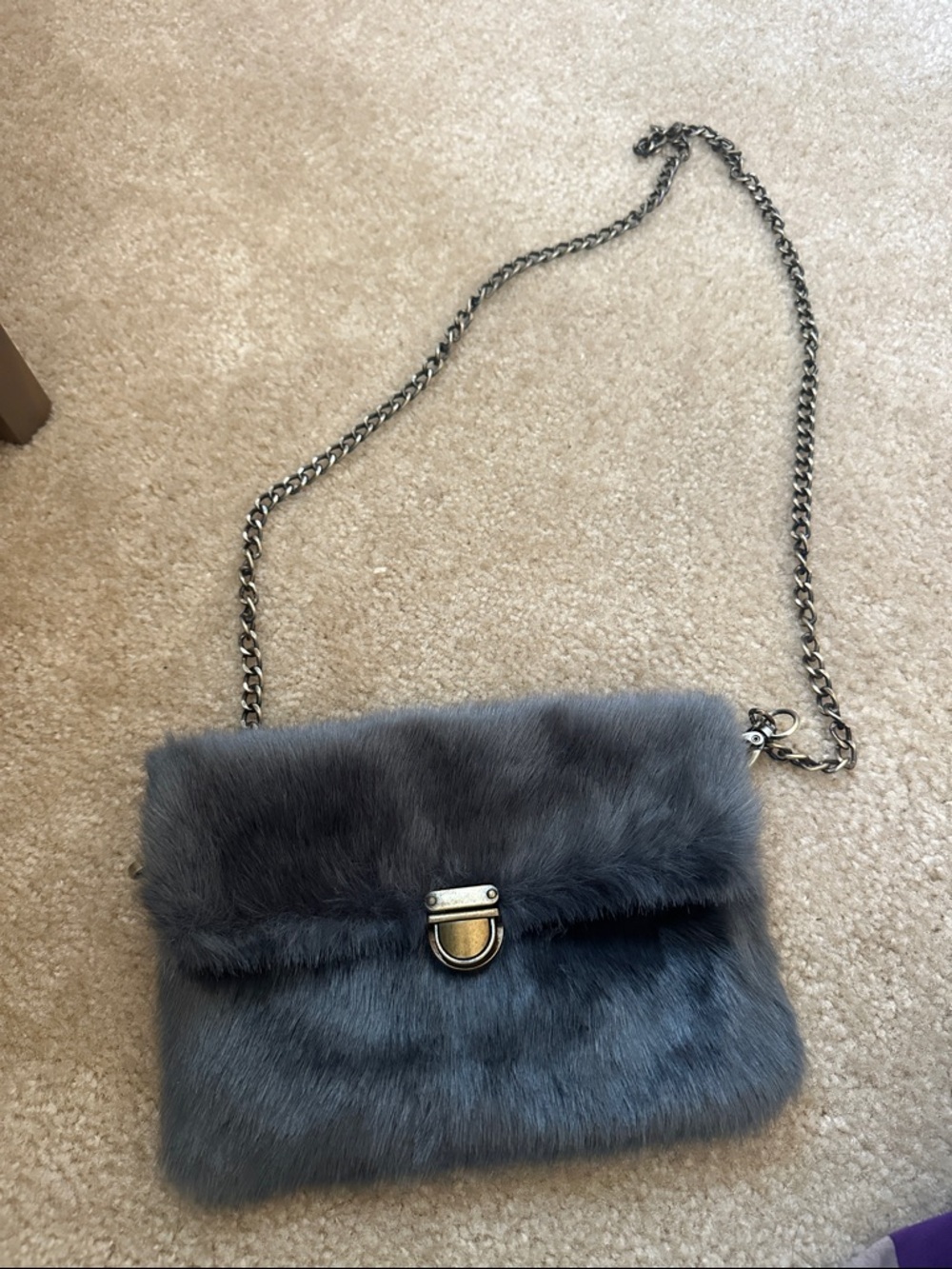Gray Faux Fur Crossbody Shoulder Bag with Chain Strap
